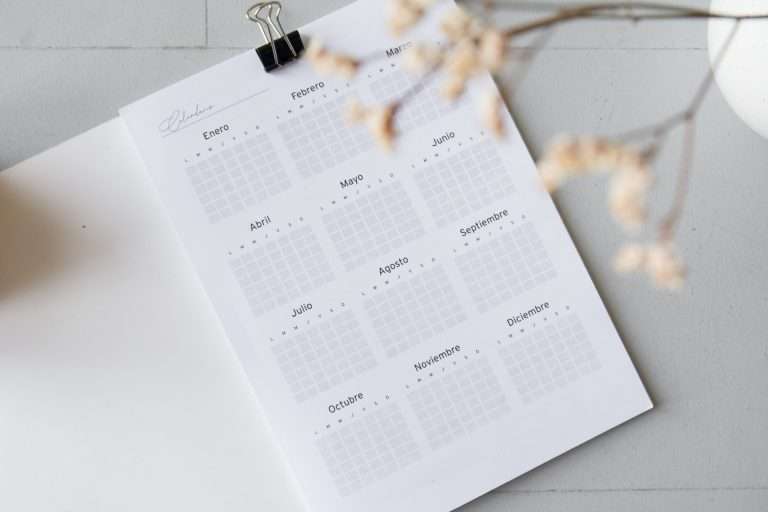 Tips to Create a Happy Home with Free Organisation Planners